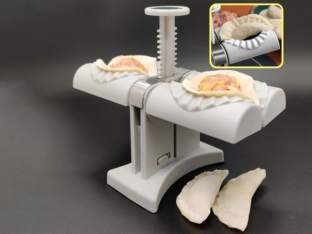 Forma na plněné knedlíčky a pierogi s protiskluzovými nožičkami, průměr 8,5cm